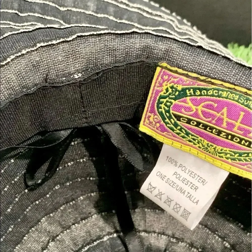 SCALA Black Floppy Beach Hat with White Trim